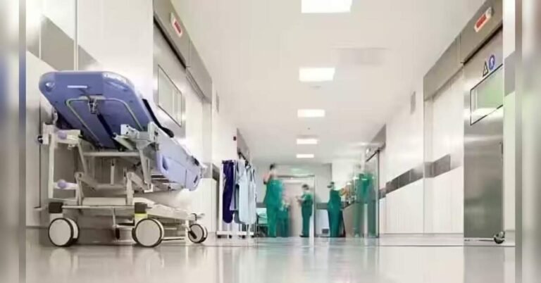 centre-asks-states-to-ensure-hospitals-display-service-rates