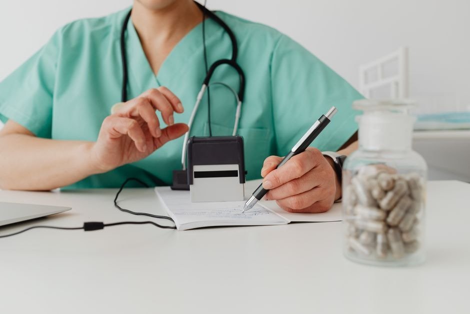from-documentation-to-decision-making:-how-technology-supports-modern-healthcare