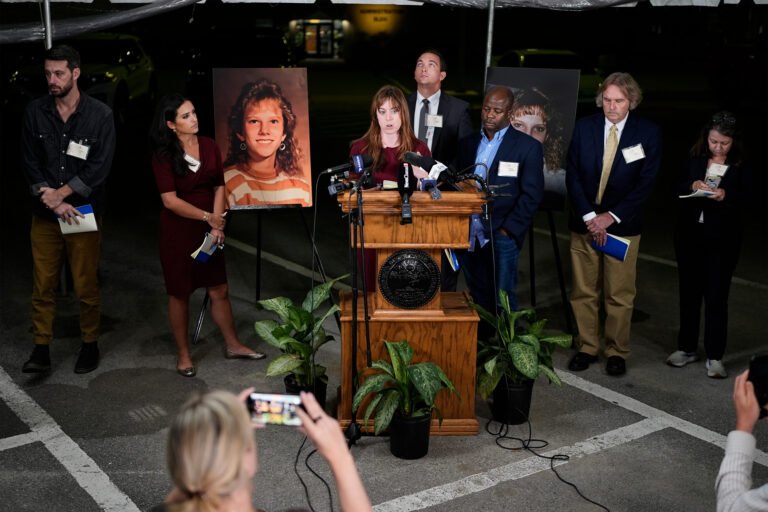 witnessing-the-failed-execution-of-christa-pike:-‘we-could-all-hear-her-breathing’