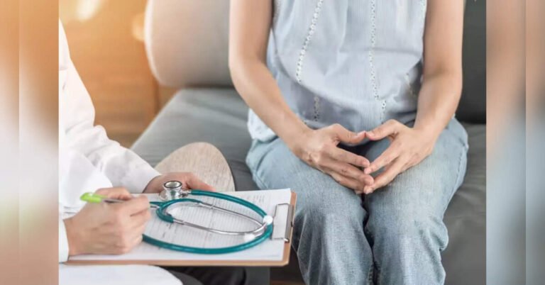 menopause-not-gradual,-body-might-experience-a-'physiological-cliff'-around-last-period:-study