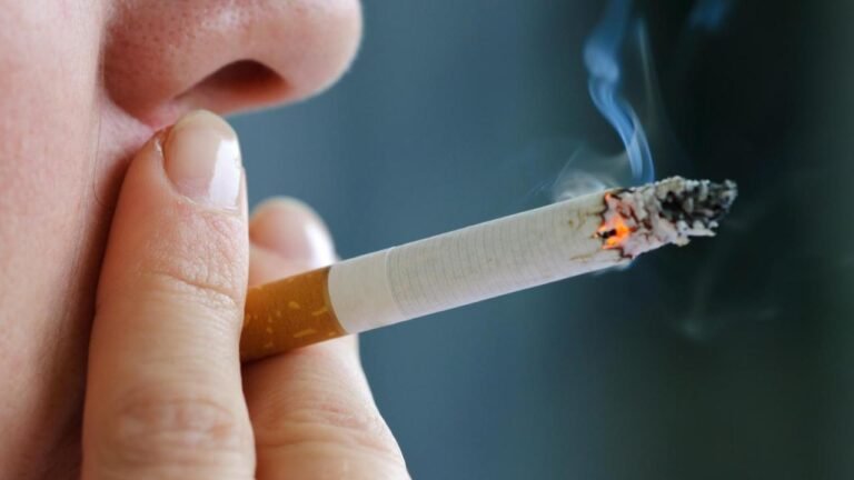 ex-smokers,-light-smokers-not-exempt-from-lung-damage